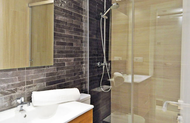 Calypso Boutique Apartments - Photo 19