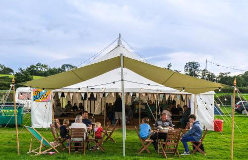 Glamping at Hay Festival - Foto 19