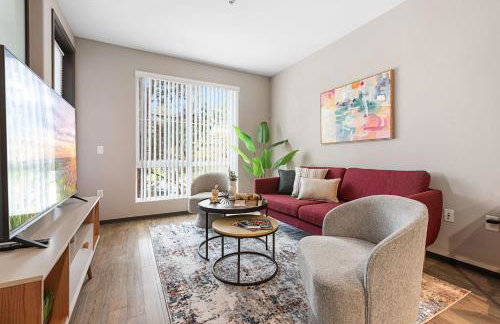 Irvine Luxury Living | Pool, Gym & Prime Location - Foto 21