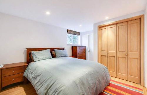 Aesthetically Elegant Downstairs Unit in Oakland - Foto 6