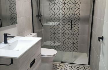 Apto Izaro -Parking Gratis, Reformado- Gaztelugatxe y Gastronomía -Familias y Pareja - Foto 7