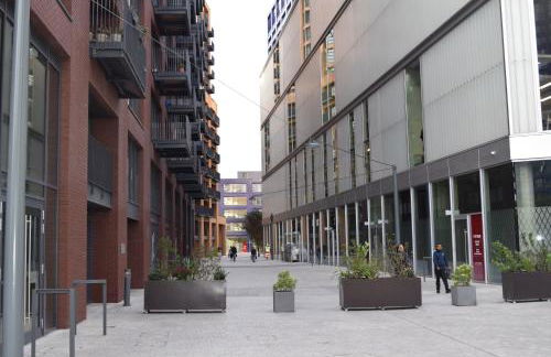 London City Island 3 Bedroom Luxury Apartments, Canary Wharf, E14 - Photo 38