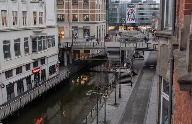 Sanders Boulevard - Cozy 2-bdr Apt By the Canal - Foto 20