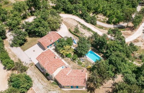 6 Bedroom Cozy Home In Pazin - Photo 16