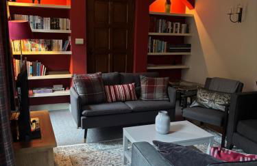 Courtyard House- Luxury Holiday House with floodlit Tennis court - Foto 26