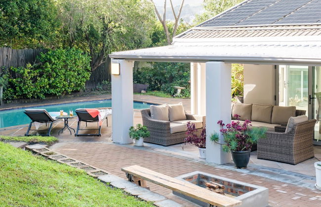 Charming Home With Mountain Views at Rivendell - Photo 29