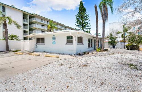 Sun and Sea by Beachside Management - Photo 62