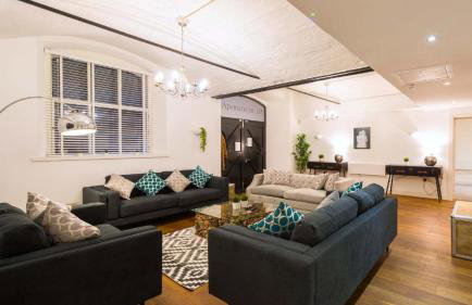 Liverpool Gem, Spacious 2BR Apt, Sleeps 8 - Photo 25