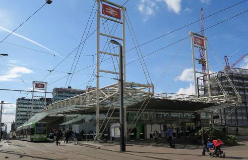 Corporate Stay 1 min to East Croydon Station Fast WiFi Monthly Discounts - Foto 4