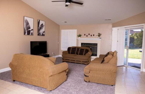 Modern Merced Haven near Merced College and UC Merced - Foto 3