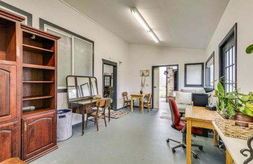 5 Mi to Hillsboro Vintage-Style Home with Fire Pit - Foto 16