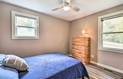 Near Hiking and Wineries! Newland Retreat with Creek - Foto 21