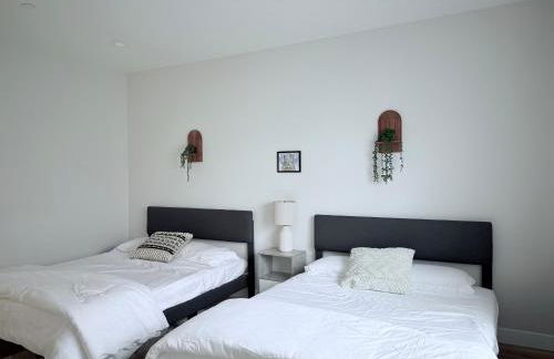 Modern Family Haven - Minutes from Disney Magic-OC - Foto 63