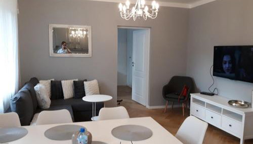 2 Bedroom City Center Apartment - Foto 3