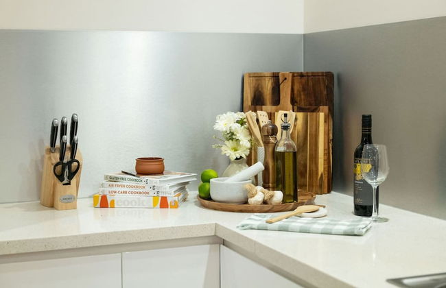 Rosewood Rustic Refuge Pool Outdoor Dining Backyard - Foto 38