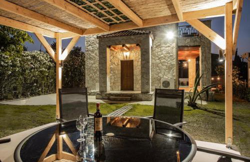 Murtini Stone Villa with Private Pool, by ZanteWize - Foto 8