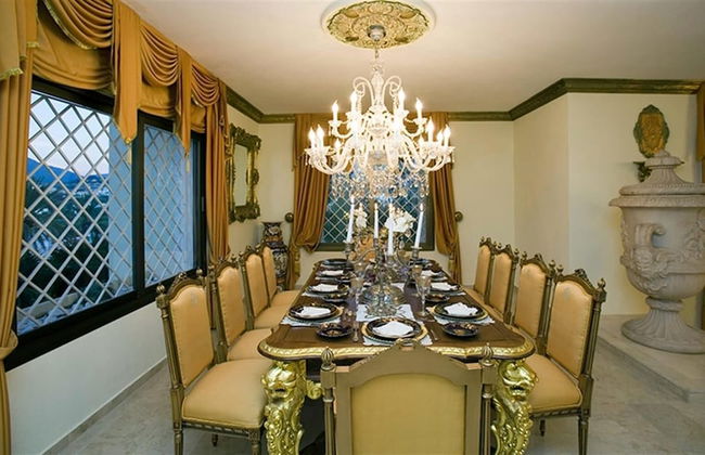 Unique Luxurious and Palacial Villa - Foto 11