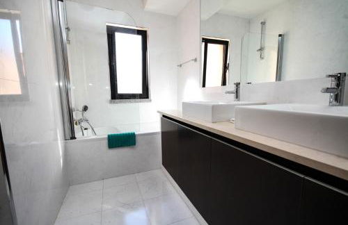 LUXURY APARTMENT - T1 vue sur piscine - PRAIA DA LUZ - Foto 14