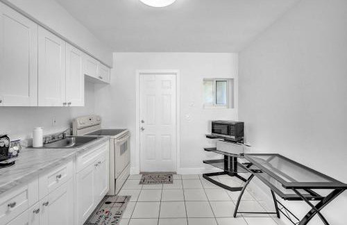 Costerra Miami 2BR - Foto 14