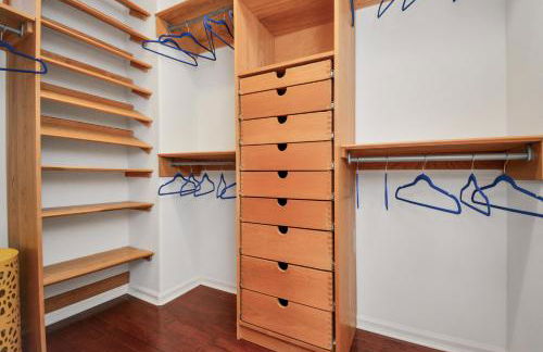 3BR 3Ba Upscale Luxury Home in The Heights - Foto 22