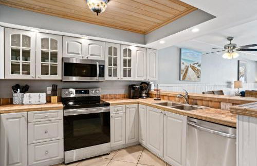 3 Bedroom Indian Shores Stunnersc1-305 - Photo 5