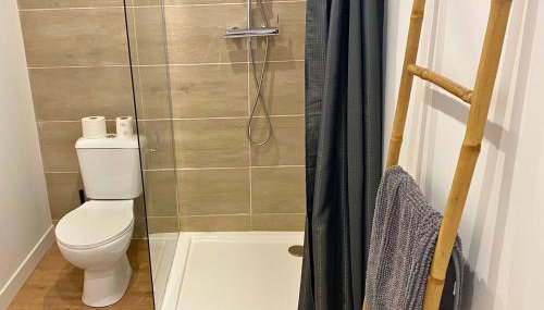 Duplex moderne et calme - face gare & proche centre - Foto 4