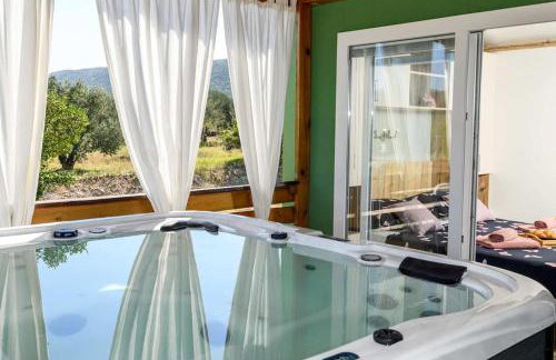 Cozy and Chic Little House with pool Ivinj - 4 - Foto 52