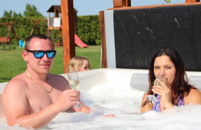 Przytulny Domek z Sauna , Jacuzzi i Basenem - Photo 16