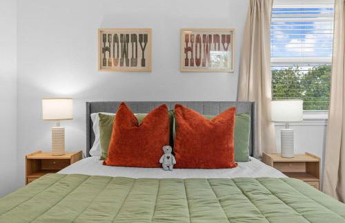 Sleeps 8 Modern 3BR Leander Coffee Bar & Yard - Foto 27