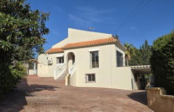 Villa 500 al Sol - with Pool - Photo 8