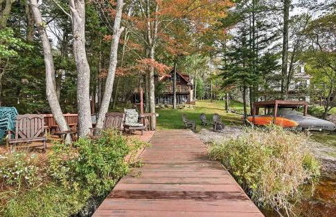 Lakefront Cabin Pvt Beach and Dock - Sunset Marina - Foto 10