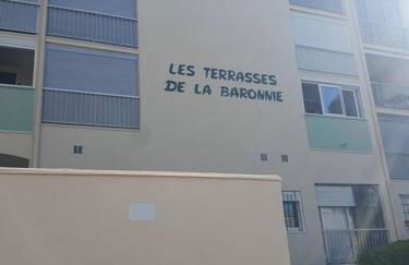 LES TERRASSES DE LA BARONNIE Appartement climatisé avec 1 chambre et piscine ouverte de fin Mai à mi Septembre Parking securisé avec accroches vélo disponible du 1er Avril au 30 Septembre sans supplement - Foto 25