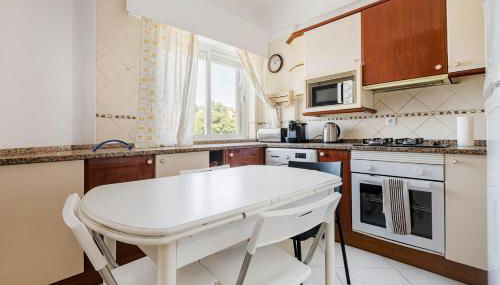 GuestReady - Enchanting Retreat in Paço de Arcos - Foto 5