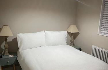 Bishops Keep - A New Unique Town Centre Home - Photo 14