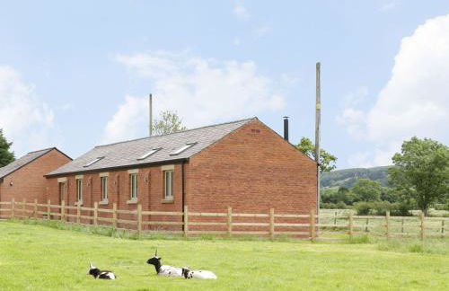 Bowland Breaks-A Luxury Barn Conversion with Optional Hot Tub, Log burner and countryside views - Foto 13