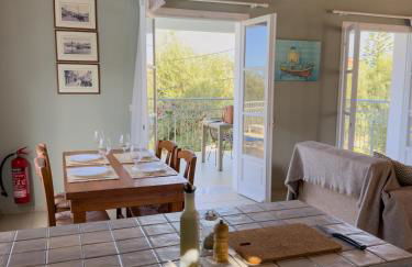 Regina Villa - Photo 14