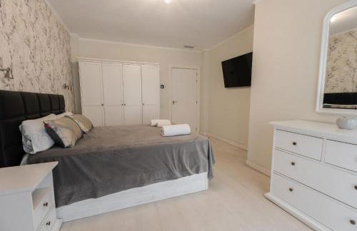 Exclusive Villa City, Beach & Golf - Photo 29