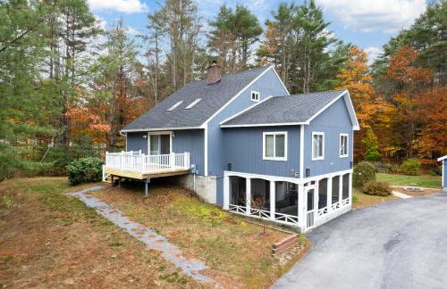 3BR Lake Luzerne Retreat with Game Room & Cozy Fire Pit - Foto 41