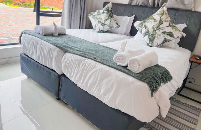 The Country Club - Photo 6