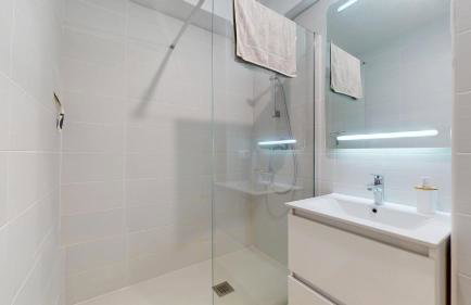 Appartement T2 tout équipé à 100m de la mer - Photo 20