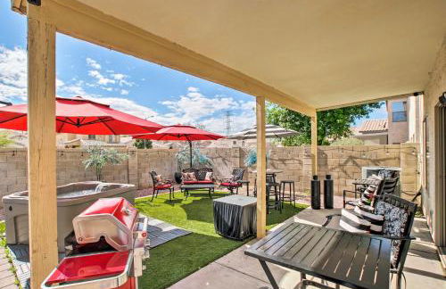 Luxury Glendale Getaway with Private Hot Tub and Patio - Foto 24