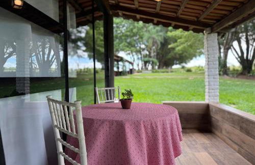 SUITE na margem do lago - Foto 18