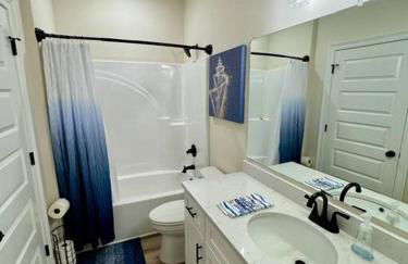 Downtown, Bay Views, Fish Market, and Blue Angels! - Foto 34