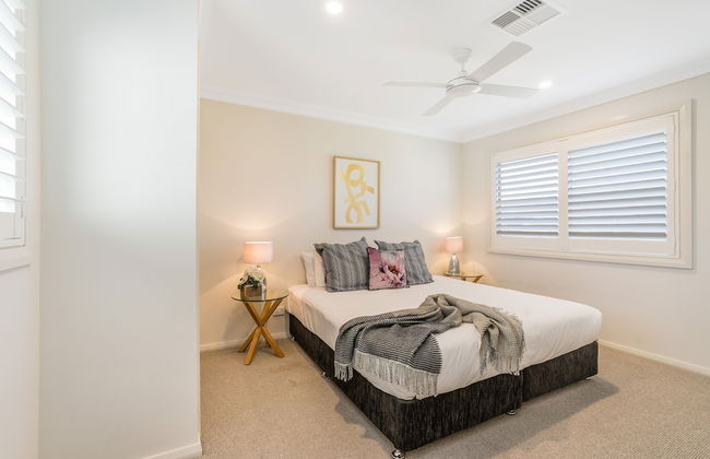 Newcastle Short Stay Apartments - Adamstown Townhouses - Photo 6