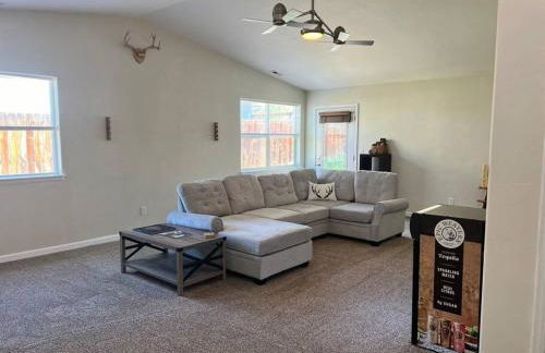 Hook & Hunt - Colorado Activities Headquarter - Photo 17