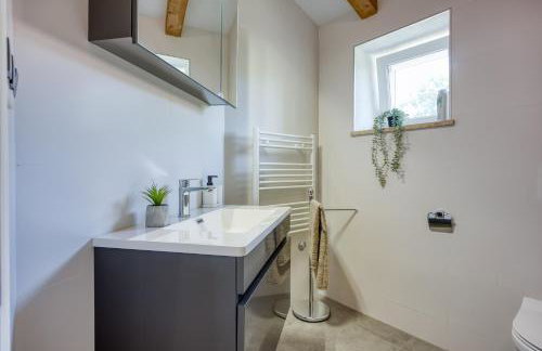 Stone Villa Galant with Pool - Happy Rentals - Foto 27