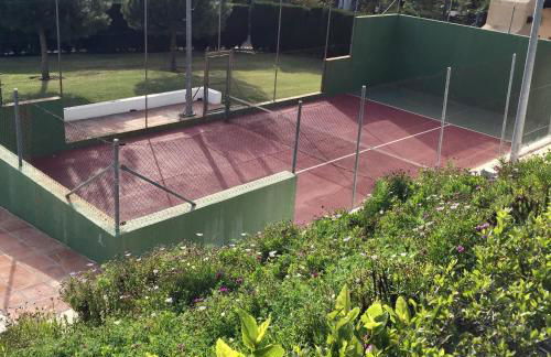 Estudio a 10 minutos del Puerto Banus - Photo 35