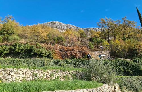 Amber's Place: cosy house with pool and sea views - Foto 7