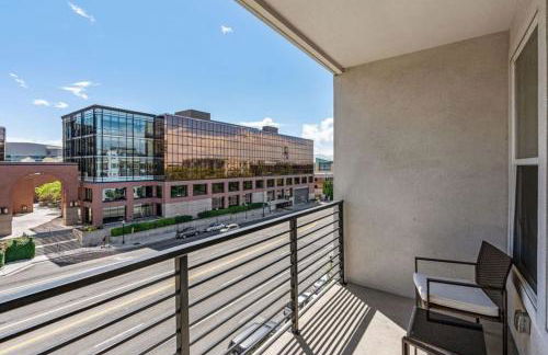 Modern 1BR w Parking, Near Temple Square & Delta Center - Foto 13