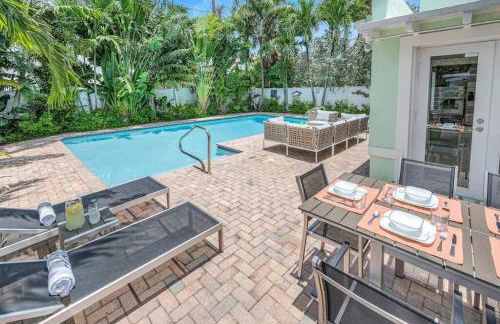 Steps to Beach, Pool, Backyard Oasis, Game Room - Foto 2